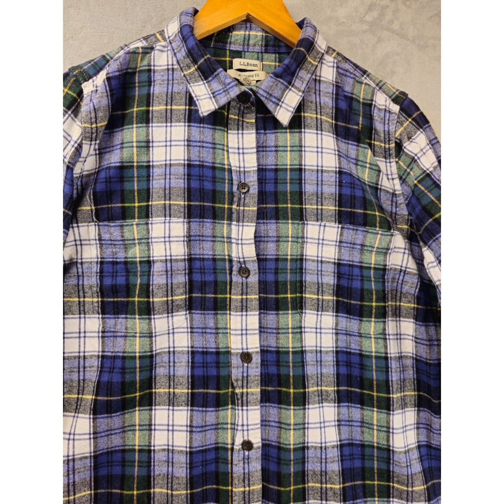 LL BEAN Women's 1X Scotch Plaid Flannel Shirt Relaxed White Green Blue - Picture 2 of 6